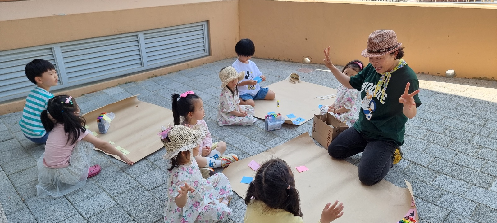[어린이날 센터 체험 프로그램]'와우 놀이터, 함께놀다.' 어린이날 기획 프로그램 생태놀이 운영